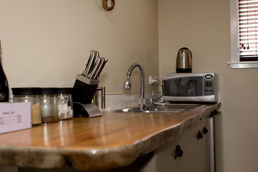 Cambridge Coach House Hotel Стая снимка